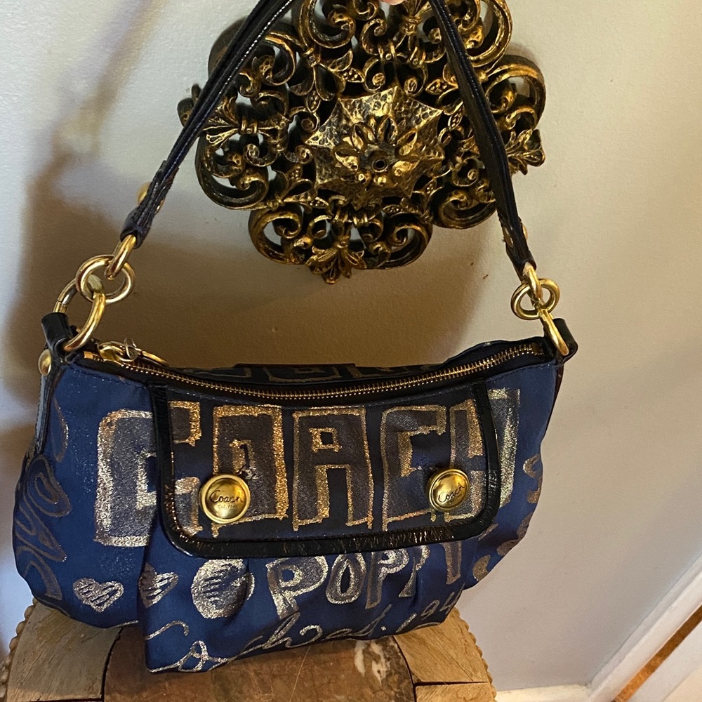🫐 AuthY2K Coach Poppy Story Patch Shoulder NavyMetallicGoldGraffiti Satin 15302🫐